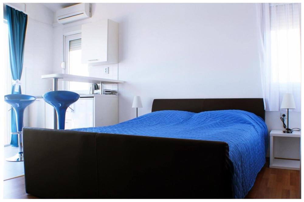 Apartments By The Sea Razanj, Rogoznica - 11347 Екстериор снимка